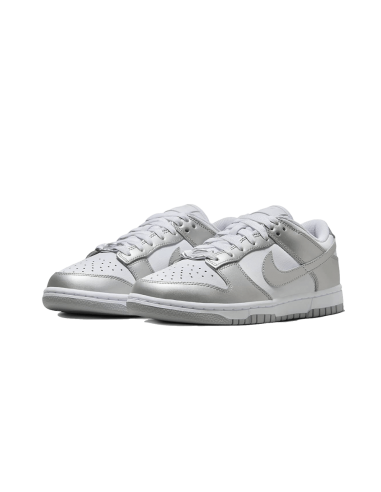 Dunk Low Metallic Silver Venez découvrir notre 